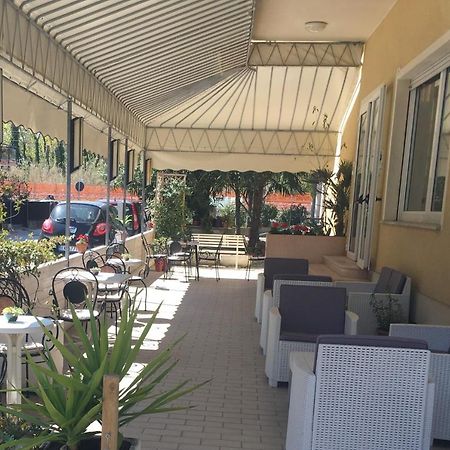 Hotel Villa Rinaldini Rimini Zewnętrze zdjęcie