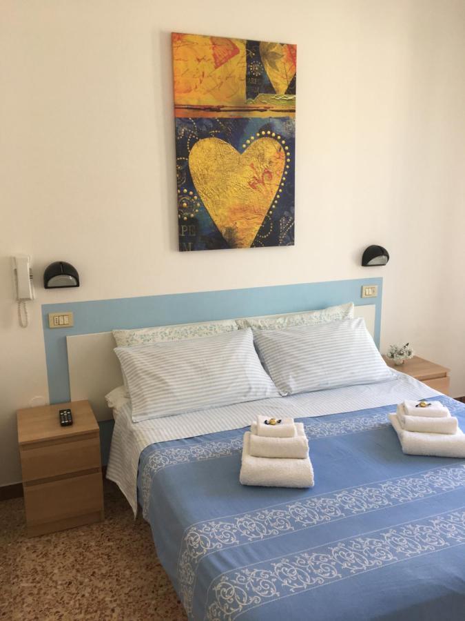 Hotel Villa Rinaldini Rimini Zewnętrze zdjęcie